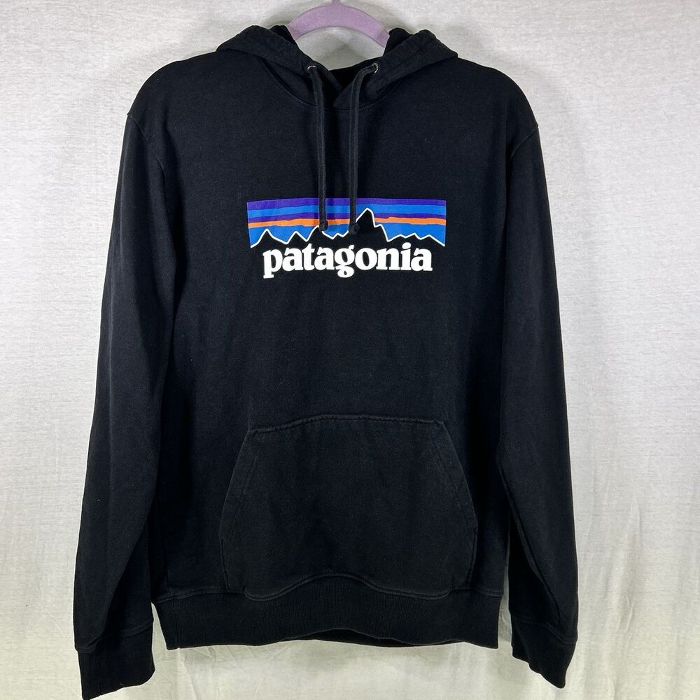 Patagonia Graphic Hoodie Men Medium Black Logo Pullover Sweatshirt Mountain